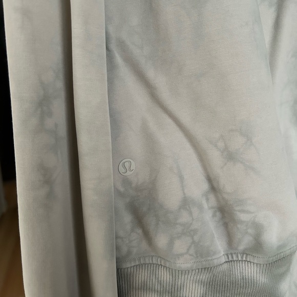 Lululemon diamond dye crewneck size 12 - Picture 3 of 3